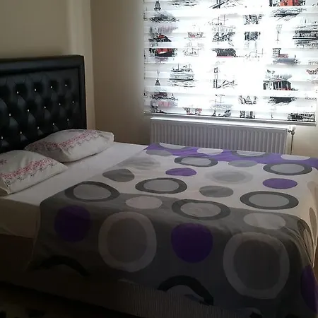 Elit Apartamento *
